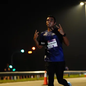 Runner Photo 7345170