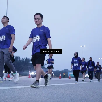 Runner Photo 7345222