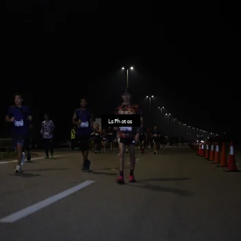 Runner Photo 7345240