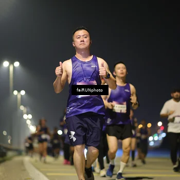 Runner Photo 7345243