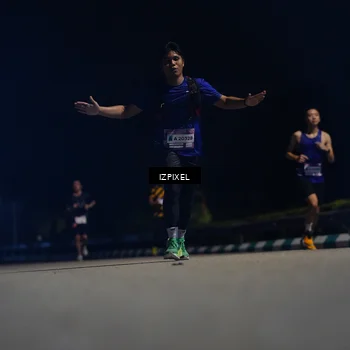 Runner Photo 7345244