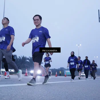 Runner Photo 7345261