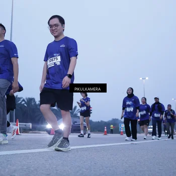 Runner Photo 7345305