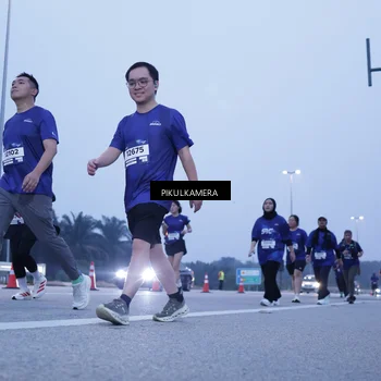 Runner Photo 7345319