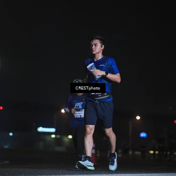 Runner Photo 7345335