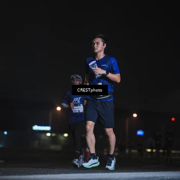 Runner Photo 7345337