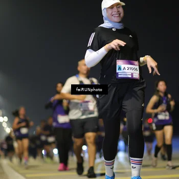 Runner Photo 7345381