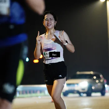 Runner Photo 7345395