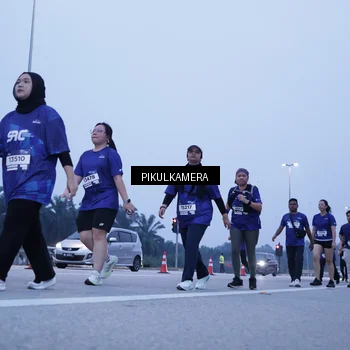 Runner Photo 7345436