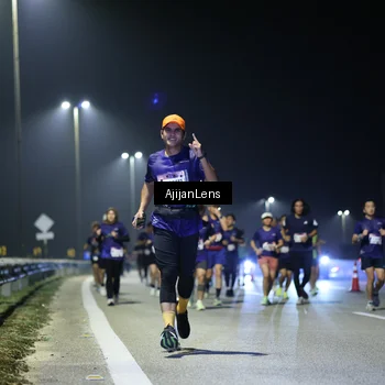 Runner Photo 7345439