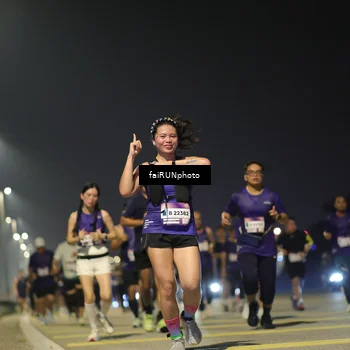 Runner Photo 7345480