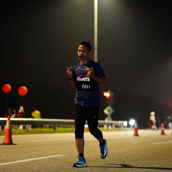 Runner Photo 7345495