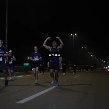 Runner Photo 7345504