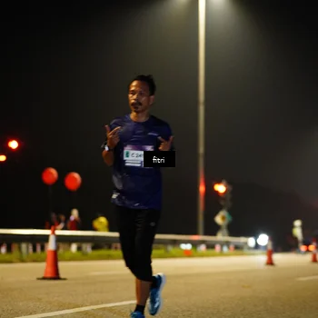 Runner Photo 7345512