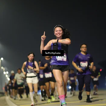 Runner Photo 7345535