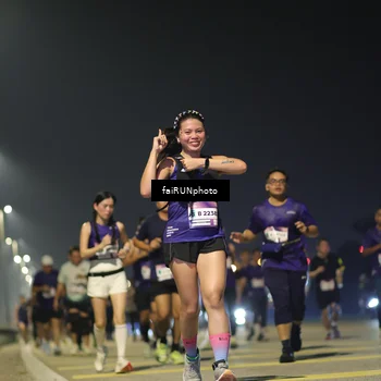 Runner Photo 7345549