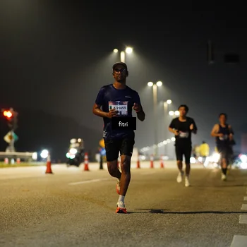 Runner Photo 7345554