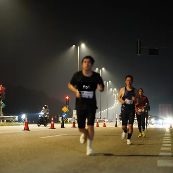 Runner Photo 7345565