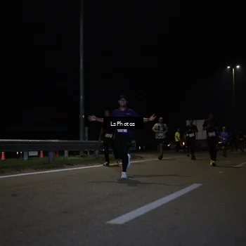 Runner Photo 7345566