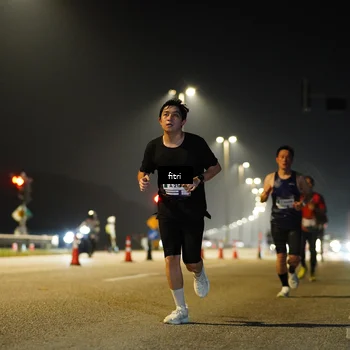 Runner Photo 7345574