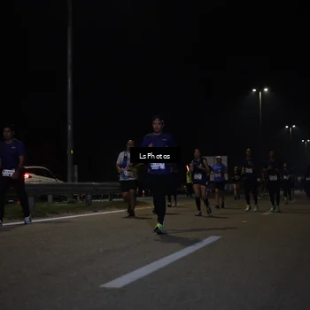 Runner Photo 7345624
