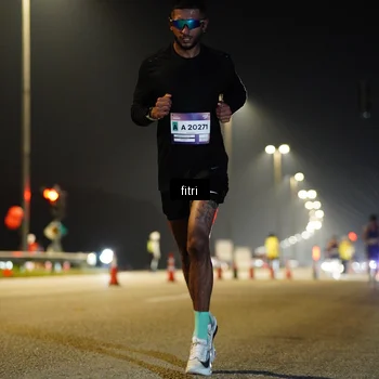 Runner Photo 7345646