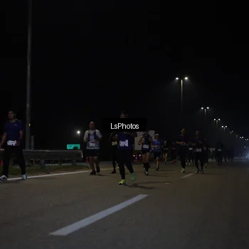 Runner Photo 7345651