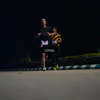 Runner Photo 7345662