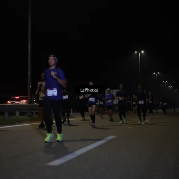 Runner Photo 7345677