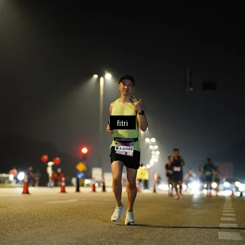 Runner Photo 7345680