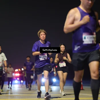 Runner Photo 7345684