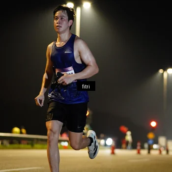 Runner Photo 7345714