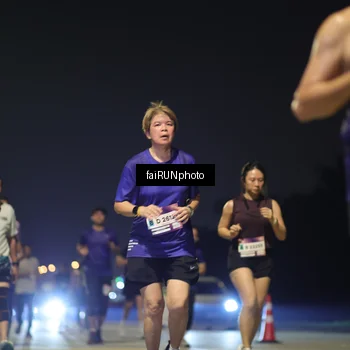 Runner Photo 7345715