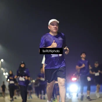 Runner Photo 7345742