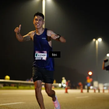 Runner Photo 7345748