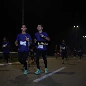 Runner Photo 7345750
