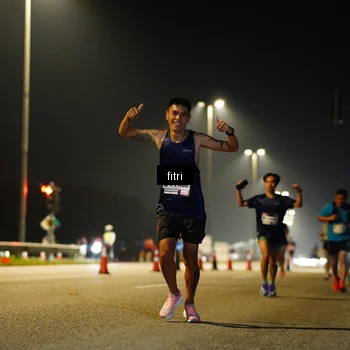 Runner Photo 7345751