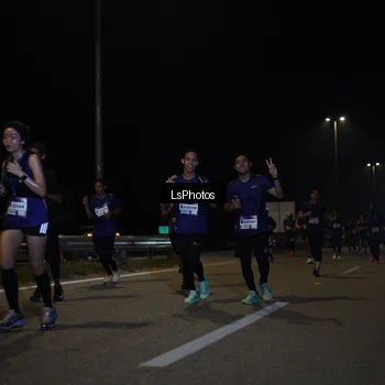 Runner Photo 7345769