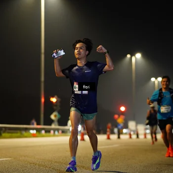 Runner Photo 7345775
