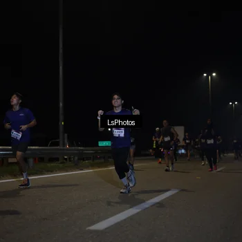 Runner Photo 7345784