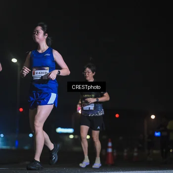 Runner Photo 7345797