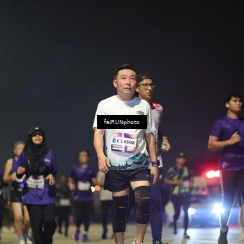 Runner Photo 7345845