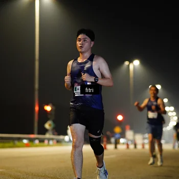 Runner Photo 7345849