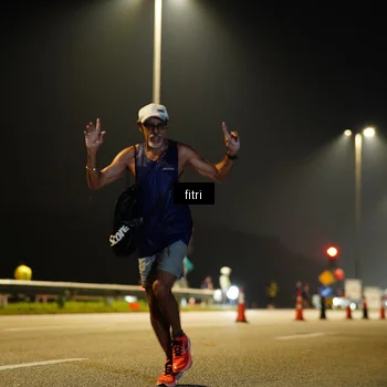 Runner Photo 7345859