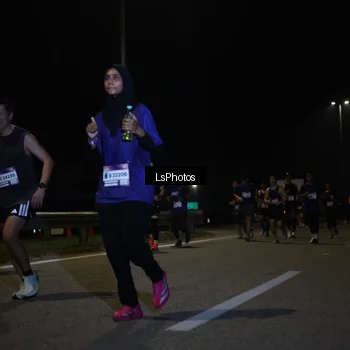 Runner Photo 7345875