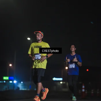 Runner Photo 7345900