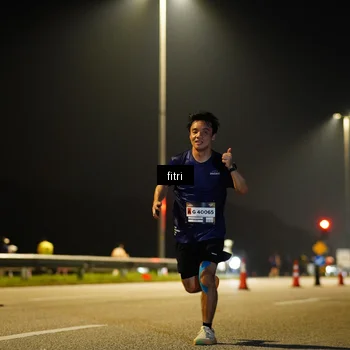 Runner Photo 7345904