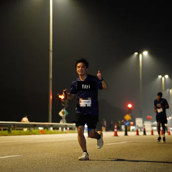 Runner Photo 7345917
