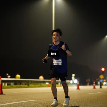 Runner Photo 7345928