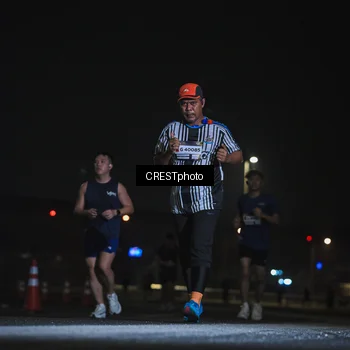 Runner Photo 7345964